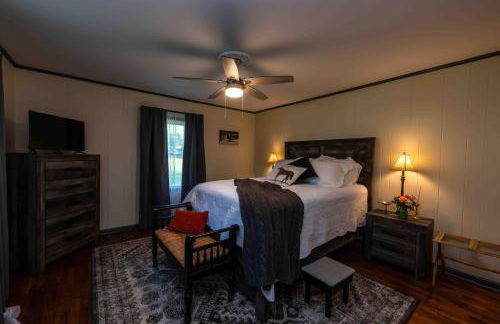 Charming Country Farmhouse Near Natural Bridge - Foto 33