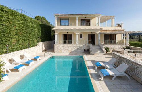 Kassiopi View Villas-Corfu-Villa Christos-4 bedrooms-big private pool-sea view-prime location - Photo 1
