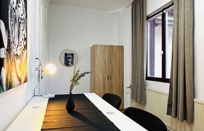 Cozy House Terrace &Garden Sleeps 34 - Foto 36