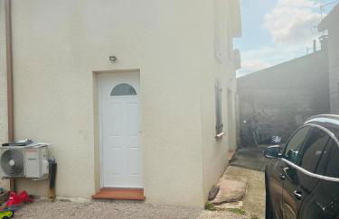 Petite maison agréable climatisée - Foto 15