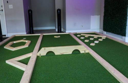 WeHo Nashville Home, Geodis Park, Mini-Golf, Arcade, 10min to Downtown! Sleeps 10! - Foto 37