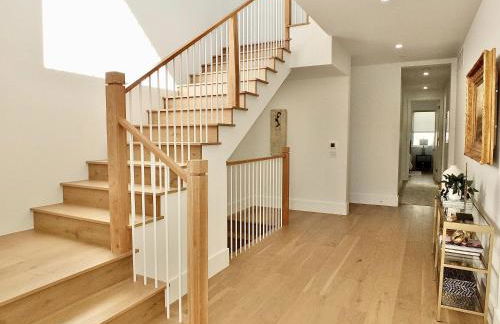 Beach Paradise - Stunning 3-Story in Long Beach - Foto 74