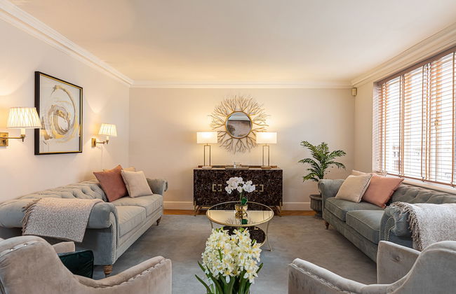 JOIVY Stunning 6-bed house near Harrods in Knightsbridge - Photo 19