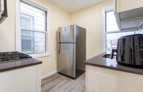 Luxe Retreat 2 Bedroom Hideaway Minutes from NYC - Foto 6