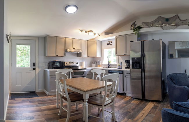 3BedroomApt Pool CampFire PlayArea - Photo 6