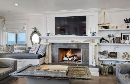 Luxury Ocean Views & Steps To The Sand - Tower 36 Upper Condo Unit - Photo 11