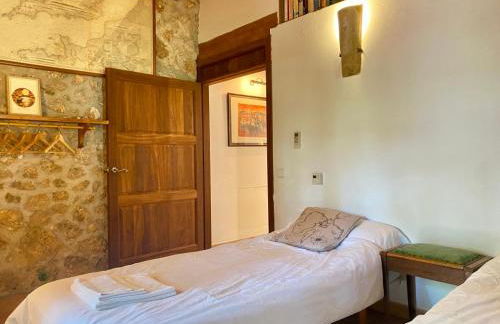 Fabulous Rustic Villa Set On Mountain With Unique Views - Foto 34