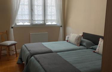 Piso en el centro de Laredo a pie de playa - Foto 7