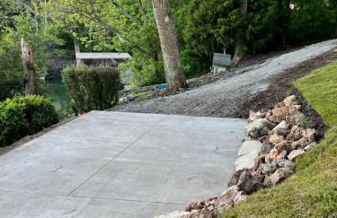 Newly Renovated 4B, 2.5 bath Lakefront home with South Grand Lake Views and dock - Foto 58