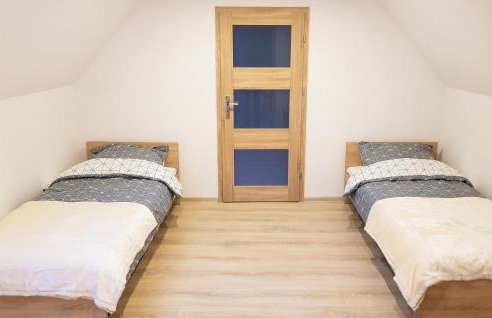 Beautiful Home In Krzynia With Wifi - Foto 19