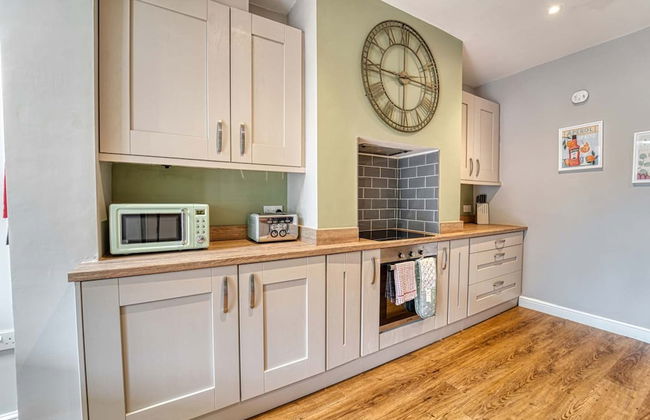 Host Stay Gillam House - Photo 19