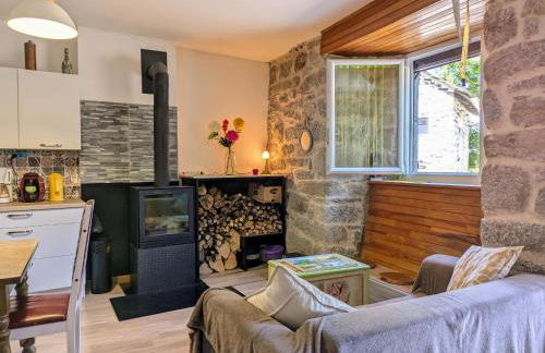 Séjour rustique proche des Estables et du Puy-en-Velay - FR-1-582-533 - Foto 2