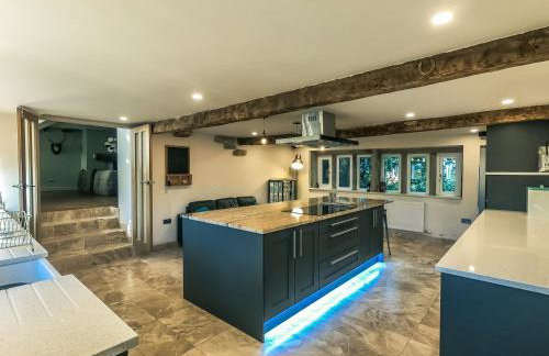 Luxury traditional stone farmhouse in Saddleworth - Foto 29