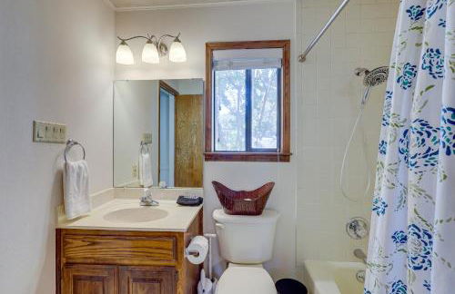 Deck and Cliffside Belton Lake Views Temple Retreat - Foto 13