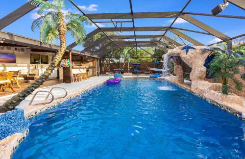 Fantasy Resort OMG PoolWaterfall outdoorKitchn Gym - Foto 1