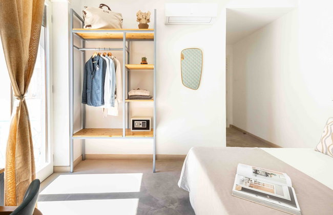Mediterranean Suites - Old Town - Photo 23