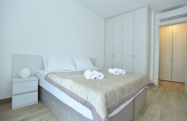 ROYAL GARDENS Apartments - Photo 15