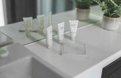 Stunning Premium 2 Bed Flat with Great Views - Rooftop on Top Floor - Foto 26