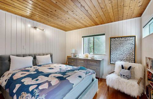 Tree House - Photo 21