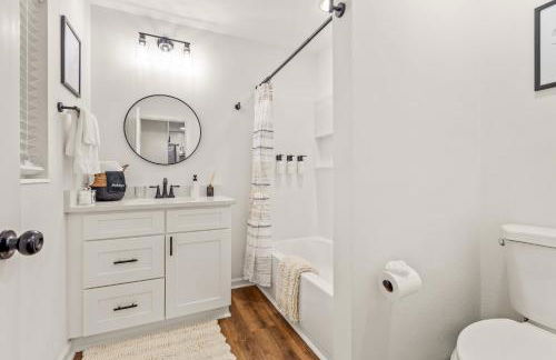 Midtown CharmMinutes to Downtown, FSU, FAMU - Foto 5