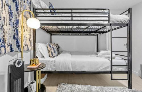 New Modern Hybrid 4 Bedrooms 7 Bed apartment 12 guest capacity - Foto 26