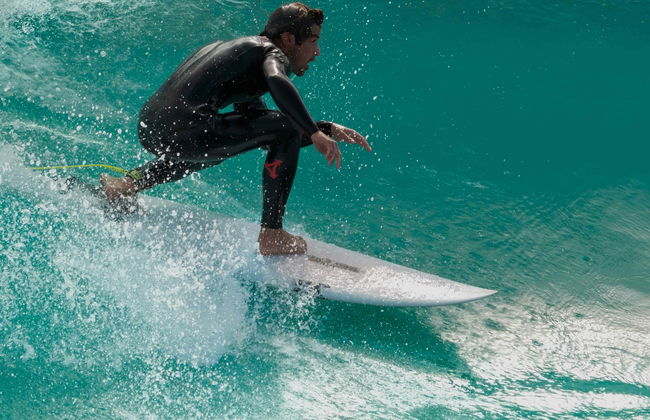 Curso de surf en Conil de la Frontera - Foto 1