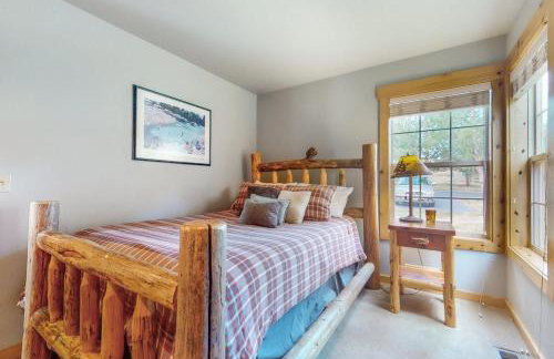 Eagle Creek Chalet on the Pond - Foto 17