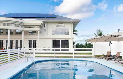 Hilo Villa w/pool- 16 guests max - Foto 2