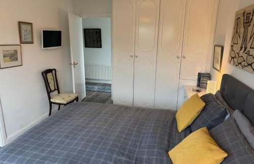 2-Bed Cottage Sleeps 5 - Pets Ok - Free Parking - Foto 4