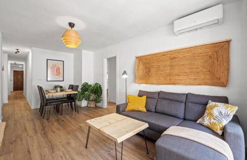 3 dormitorios, 2 baños y balcón - Foto 17