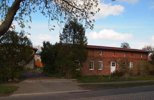 NEU Fewo im Bauernhaus mit idyllischem Innenhof und Naturgarten - Foto 8