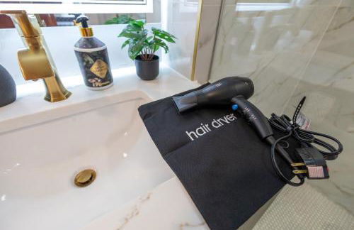 North End Entire House - Foto 48