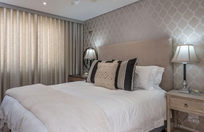 Stylish Secure Camps Bay Holiday Apartment 9 Nautica - Foto 14