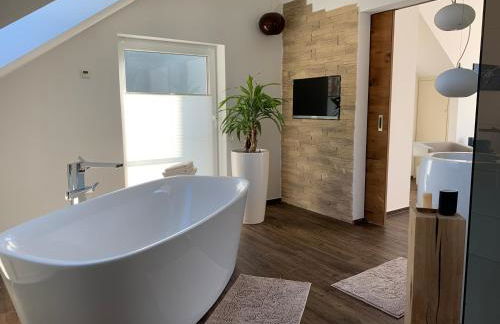 Luxus-Ferienwohnung Saalhausen - Foto 2