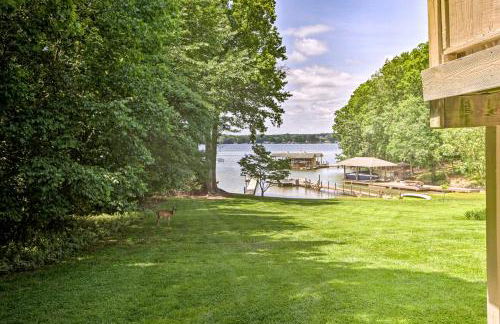 Scenic Smith Mountain Lake Getaway with Deck and Dock! - Foto 37