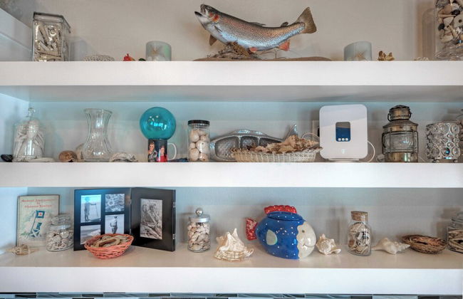 Waterfront, Shared Boat Dock & Pool w/ Views Ariels Grotto by Avantstay - Foto 19