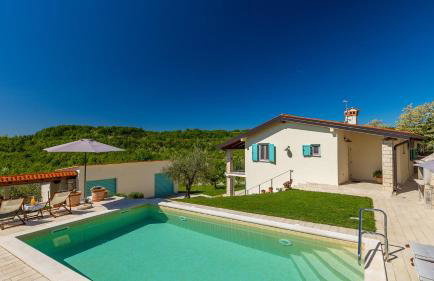 Beautiful Villa Cartolina with pool in Buje - Foto 15