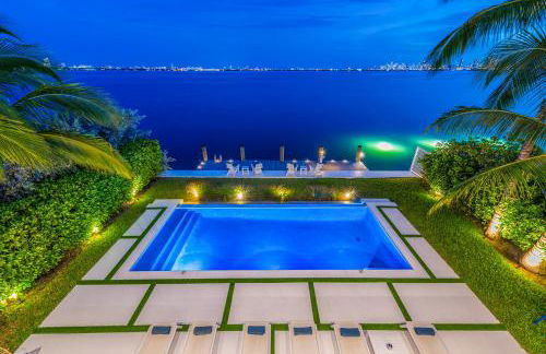 Best Bayfront View New construction w pool - Foto 45