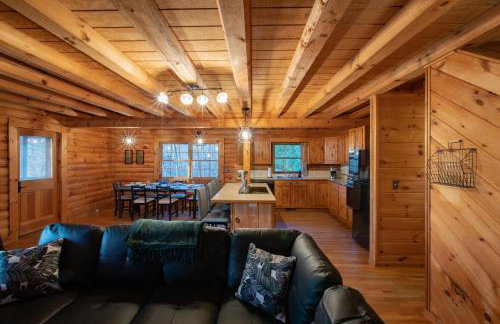 Treetops Cabin easy to Asheville with fast wifi and great view - Foto 7