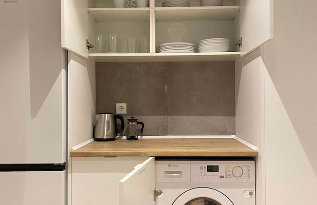 w Majestic 2BR at Palacio Real - Photo 19