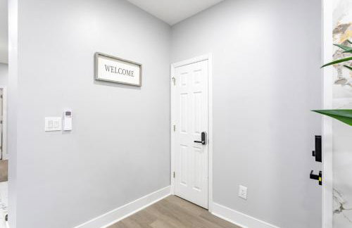 Modern Escape 3BR Apt with Parking - Foto 50