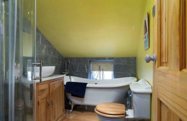 Cottagesleep4-freep-petok-garden-famillyfriendly - Photo 9