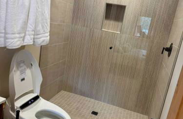 Serenity on 13 Suncadia-luxury 4bd ensuite spa retreat with Sauna, Steam Shower, Jacuzzi, Hot tub, Fire Pit & on-site EV chg - Foto 32