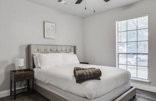 Luxurious 5BR 2BA Holiday Home with Pool, Grill, Sauna & Game Room - Foto 15