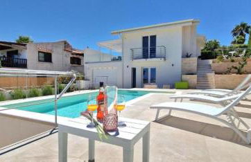 Villa Taliala - Foto 1