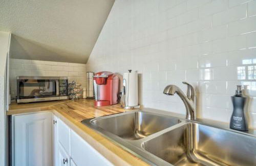 Panoramic Valley Downtown Basement Suite - Foto 11