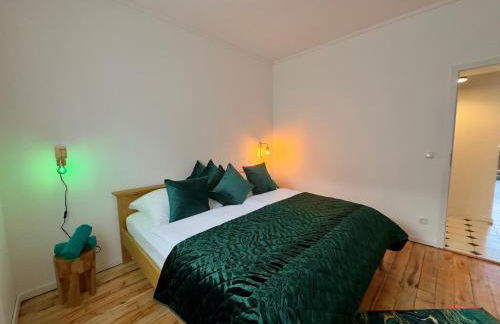 Möbliert-nahe STARLIGHT EXPRESS in Bochum -WLAN-Netflix-Loggia oder Terrasse - Foto 21