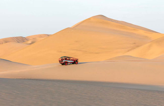 Huacachina Dune Buggy & Sandboarding Tour - Foto 3