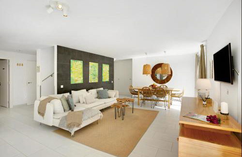 Luxury Boho Villa with Heated Pool, Rooftop and Panoramic Sea View in Amadores - Foto 15