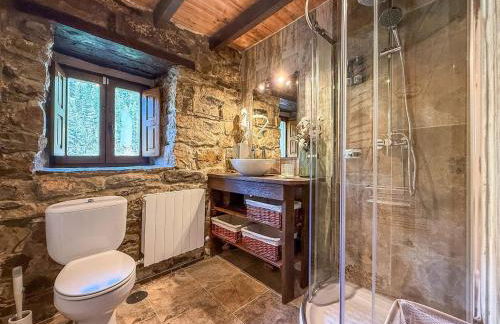 Cabaña La Gurueba, frente rio y cascada - Foto 36